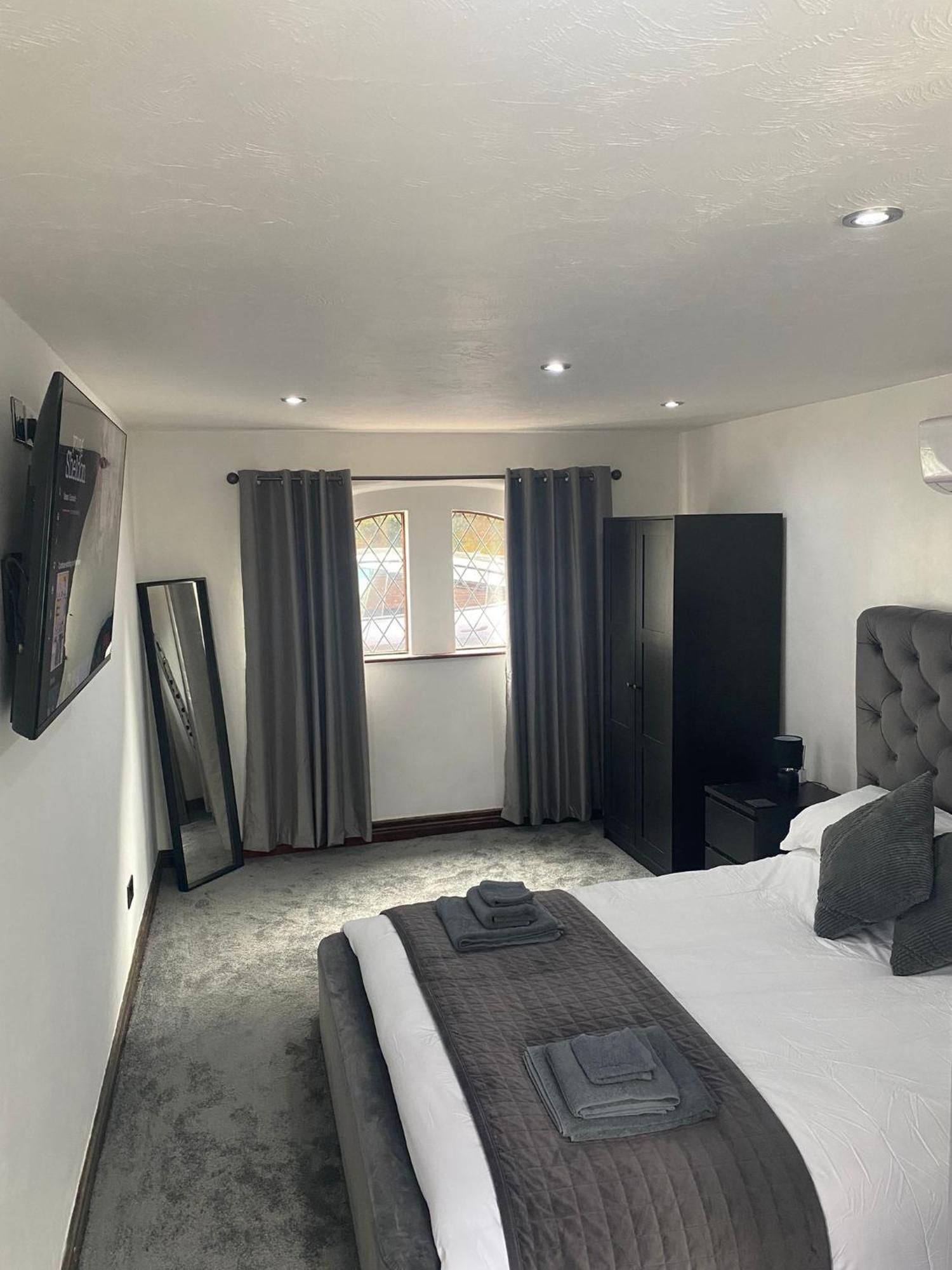 The Coach House Villa Birmingham Buitenkant foto