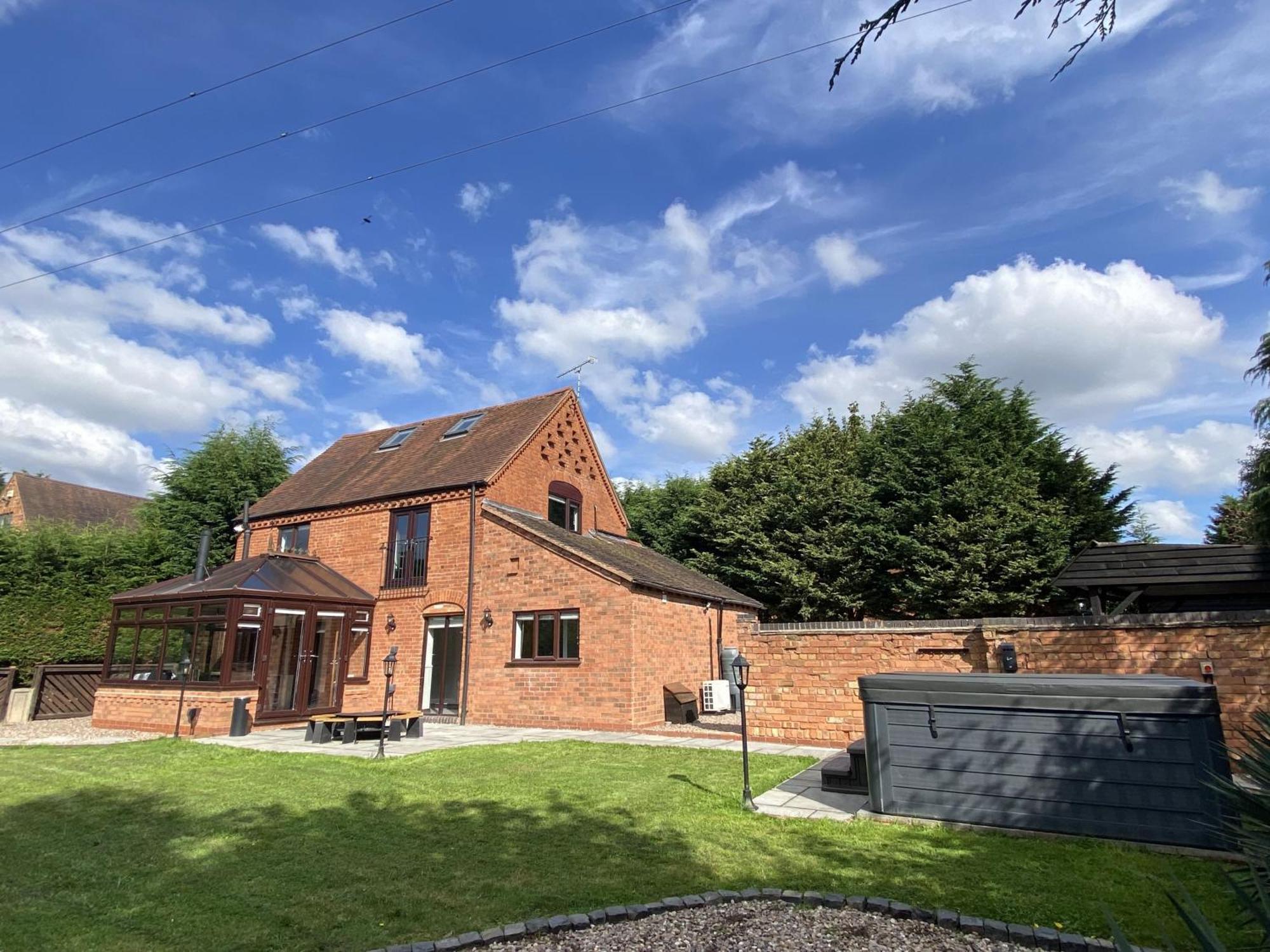The Coach House Villa Birmingham Buitenkant foto