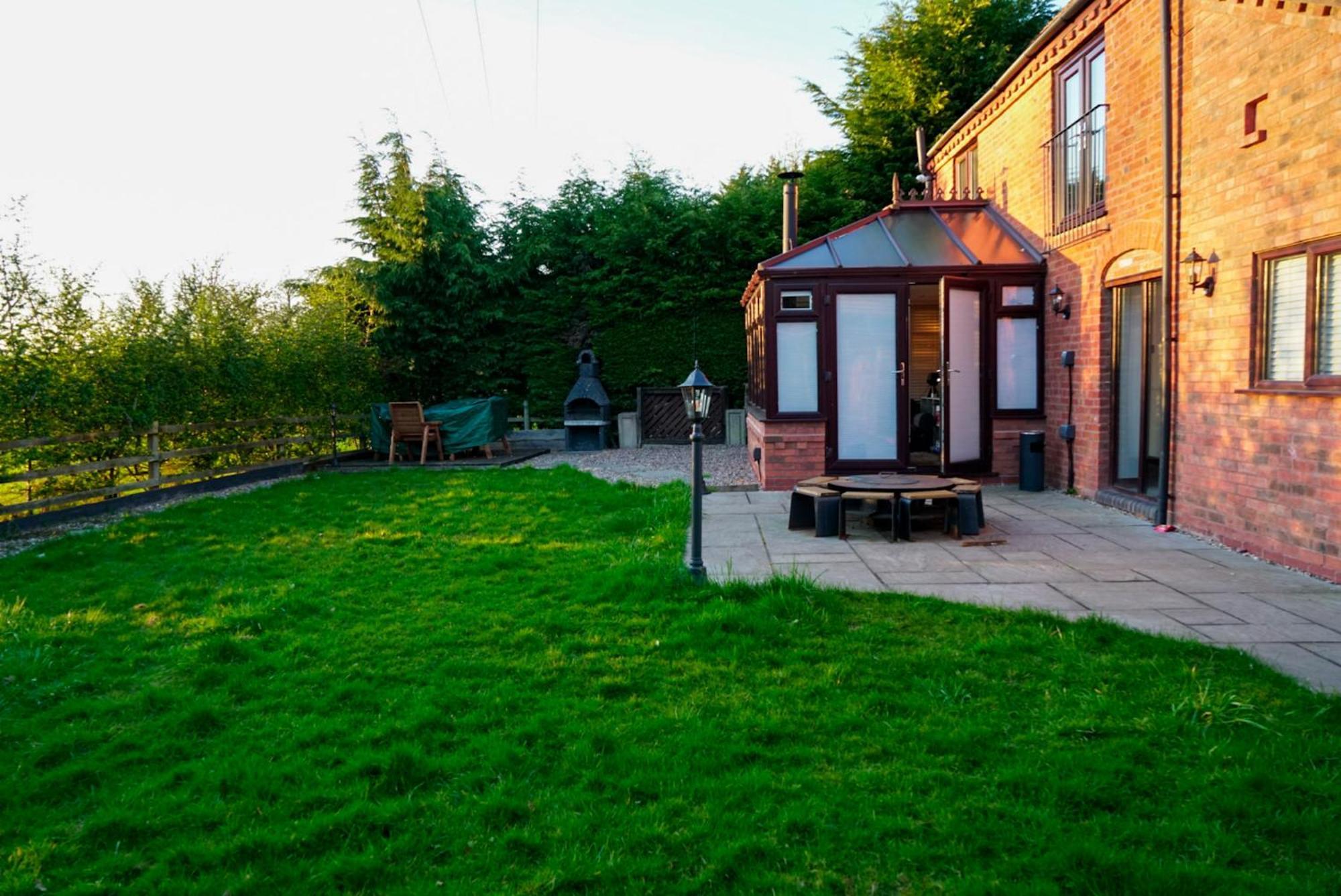The Coach House Villa Birmingham Buitenkant foto